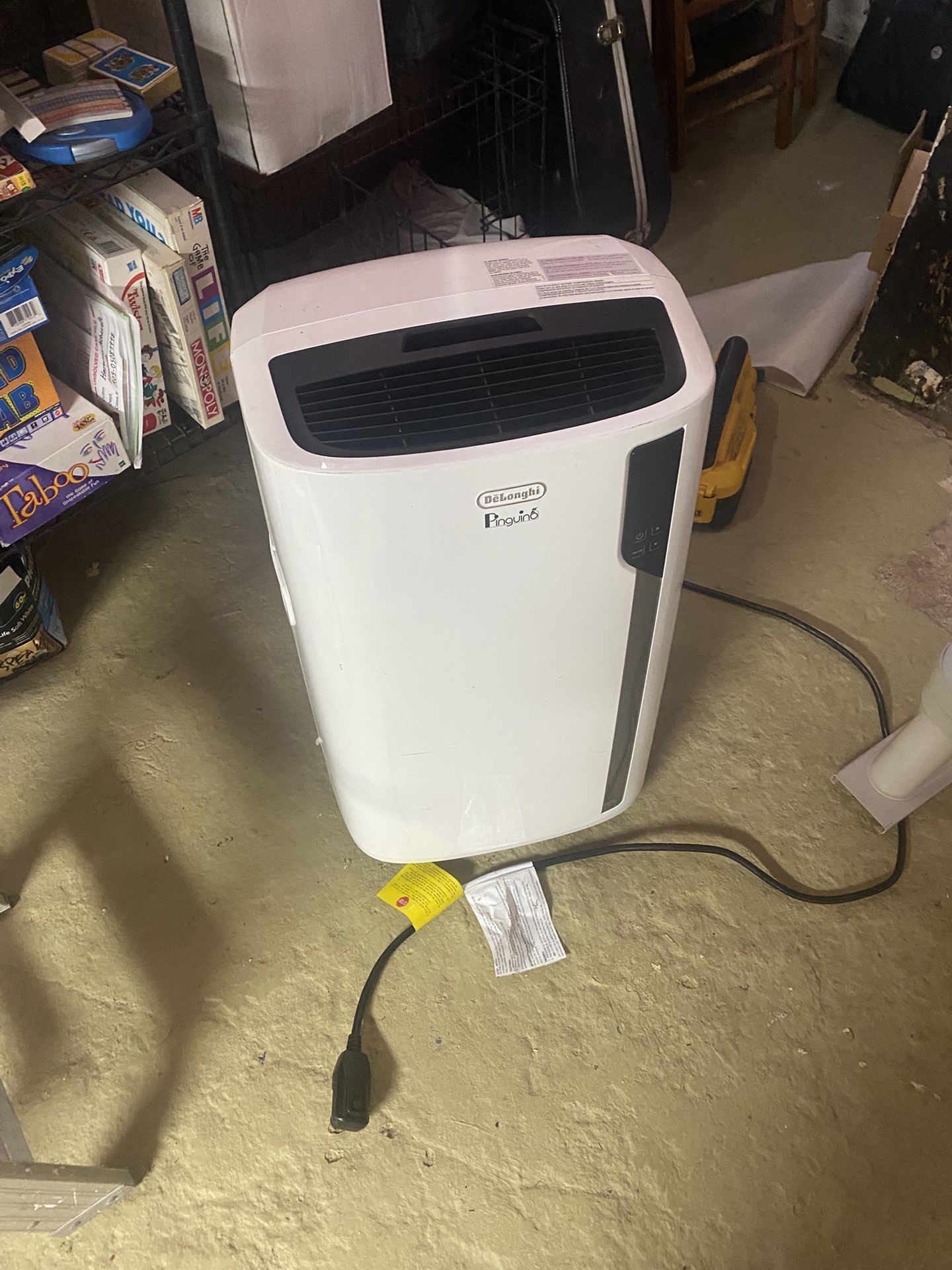 AC Unit Penguino Brand