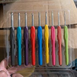 NEW Ergo Crochet Hooks