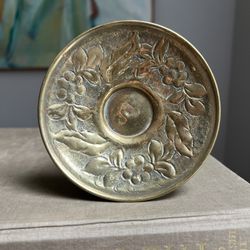Small Vintage Floral Etched Dish ( firm on price )
