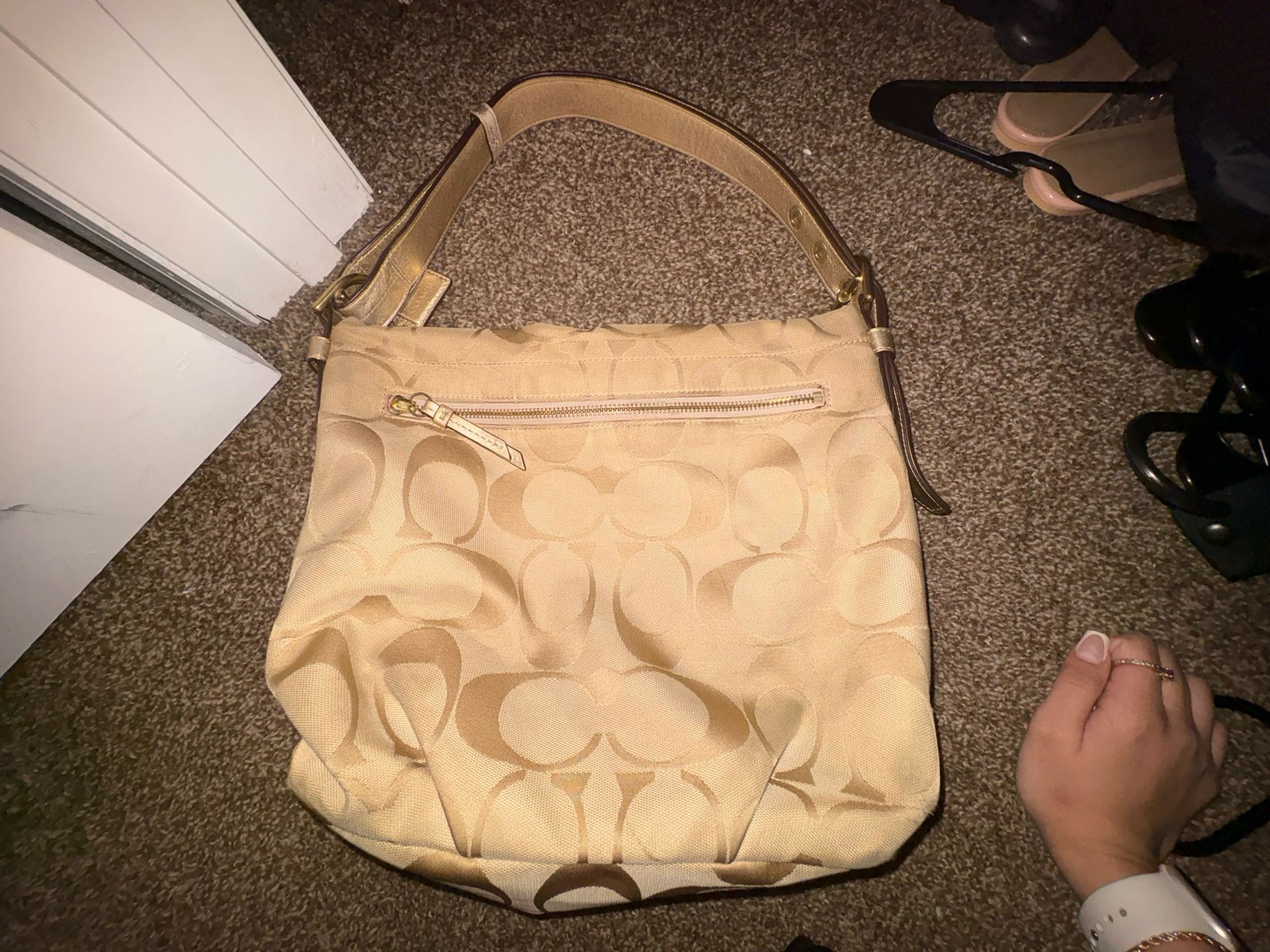 coach shoulder bag