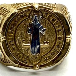 14k Solid Gold Saint Benedict Medallion Ring.   Size: 11      Grams :   12