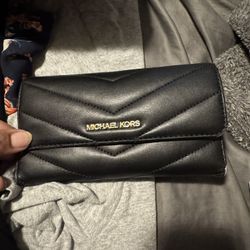 Micheal Kors Wallet 