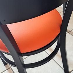 2 Sillas Nuevas Muy Resistentes Y Comodas $35 Por Las 2 .solo Tengo 2.