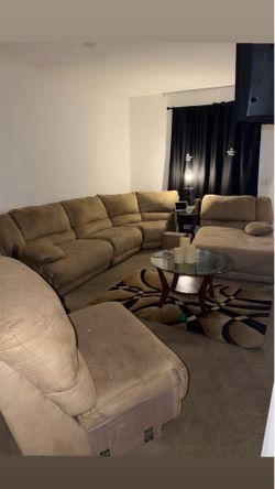 Sectional couch