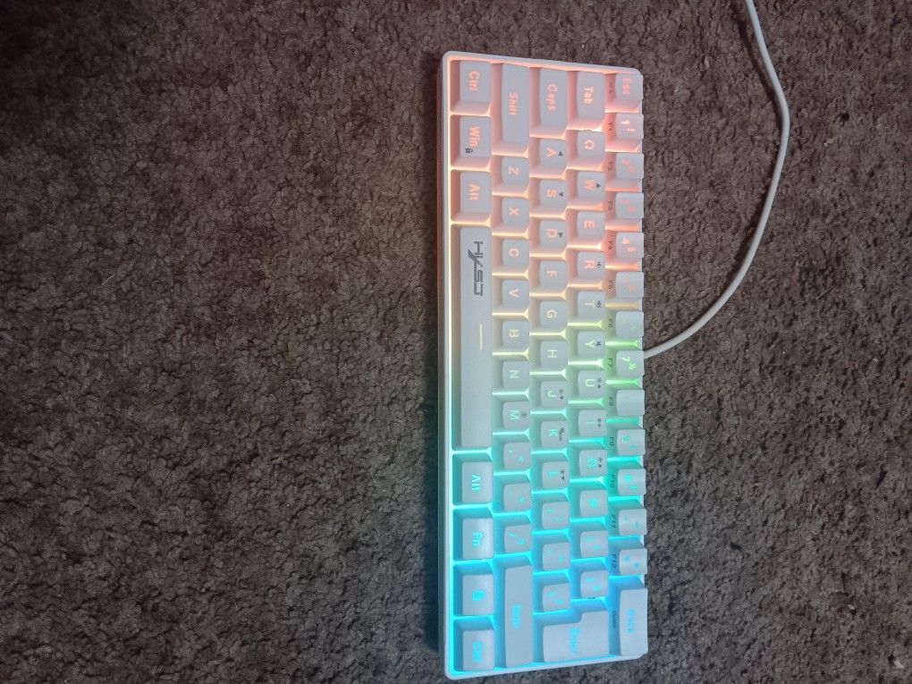 Mechanical KeyBoard- White