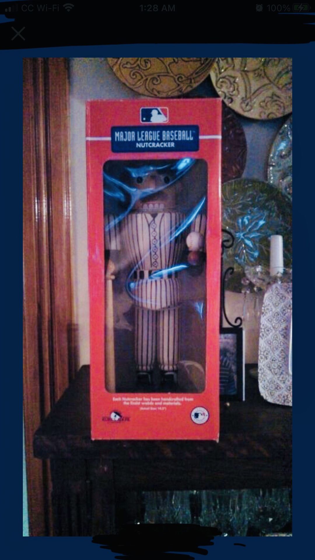 Kurt Adler MLB N Y Yankees Holiday Nutcracker.