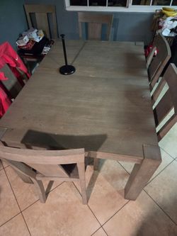Wood Dining Table with 6 Chairs