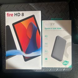 Fire HD 8, 32g Comes With AUKEY Portable Power Bank