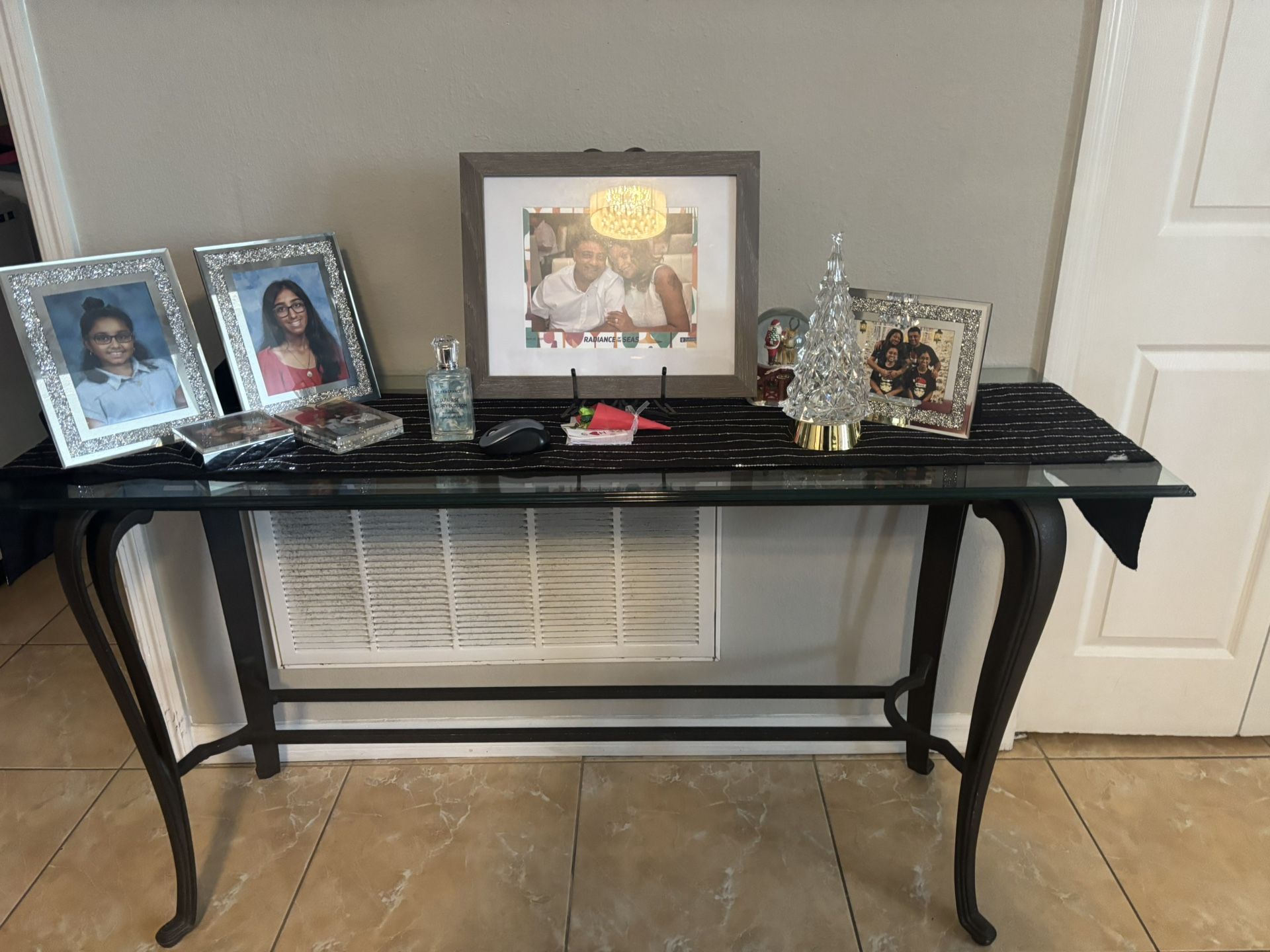 console table
