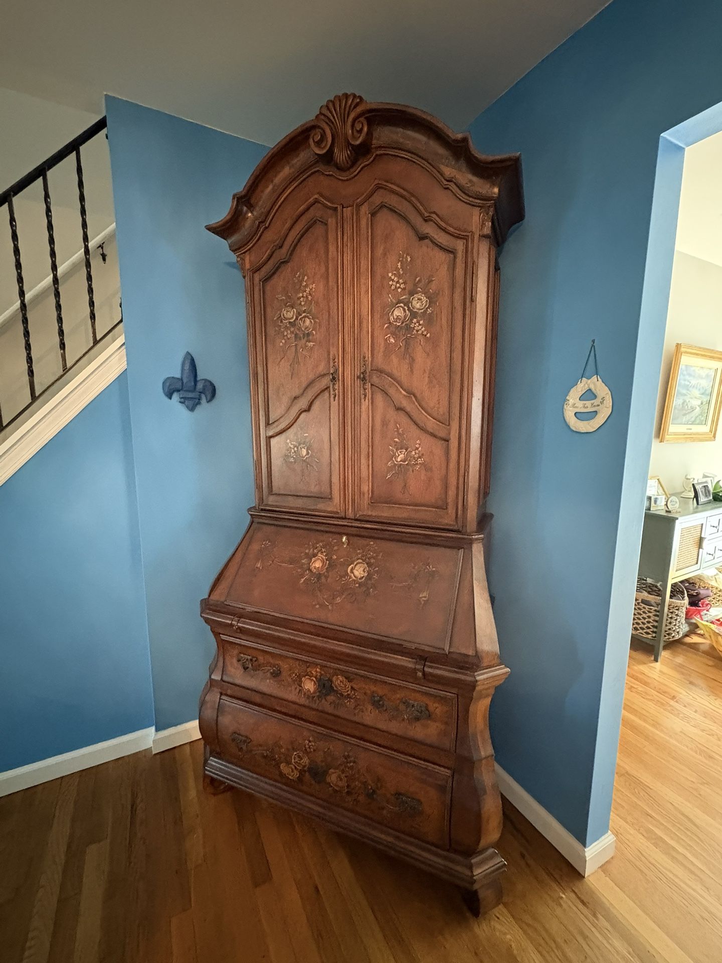 Ethan Allen Tuscany Bombay Secretary Dark Wood Rose Design Antique