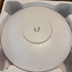 UBIQUITI UNIFI  AP AC PRO