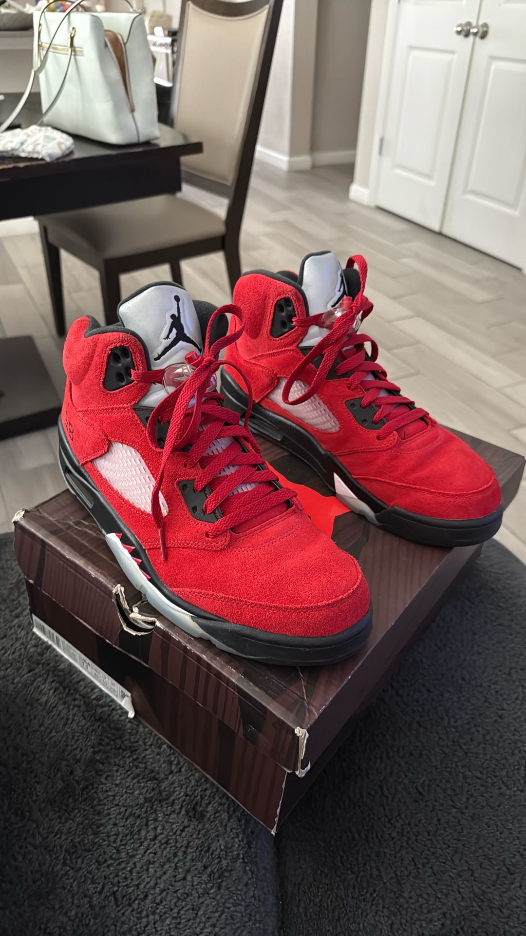 Men’s Jordan 5 Retro Suede Red/Blk Size 11