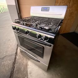 Whirlpool gas stove 5 burners stainless st 30”