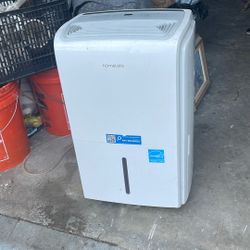  Homelabs Dehumidifier 