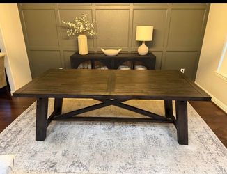 Birch Lane Bianca Extendable Dining Table