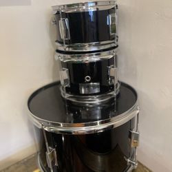 Black Drum Set