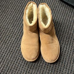 Ugg Mini boots Sz 10