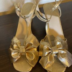 Alex Marie Araceli T-strap Metallic Bow Heels