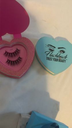 Flashback lashes