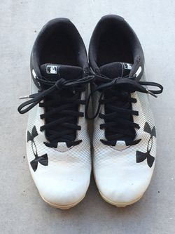 Youth Baseball Cleats Size 6 1/2