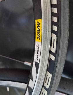 Road Bike Rims - Mavic Aksium