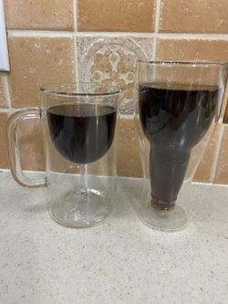 Double Walled Stemware Mug And Upside Down Beer Bottle Glass Set