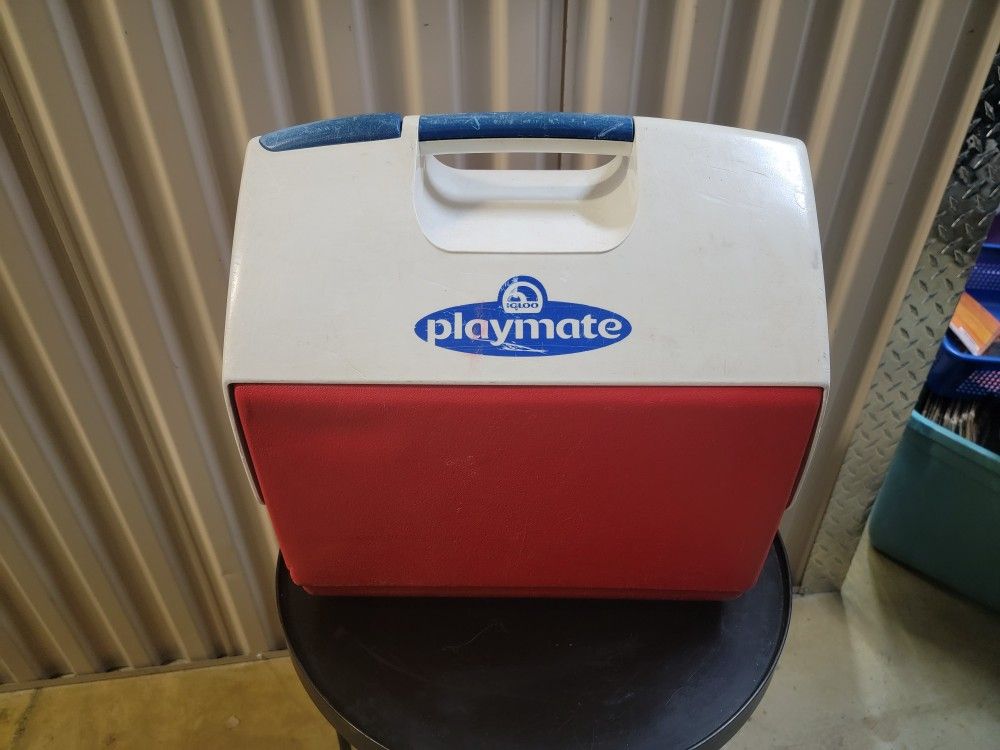 Igloo Playmate Cooler
