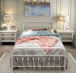 Queen Size Metal Bed Frame Queen Size with Vintage Headboard and Footboard Platform Base Wrought Iron Bed Frame $120