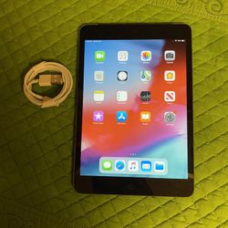 iPad Mini 2 Cellular And WiFi Unlocked 