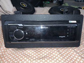 Kenwood sterio with 6 1/2 in. Kicker speakers