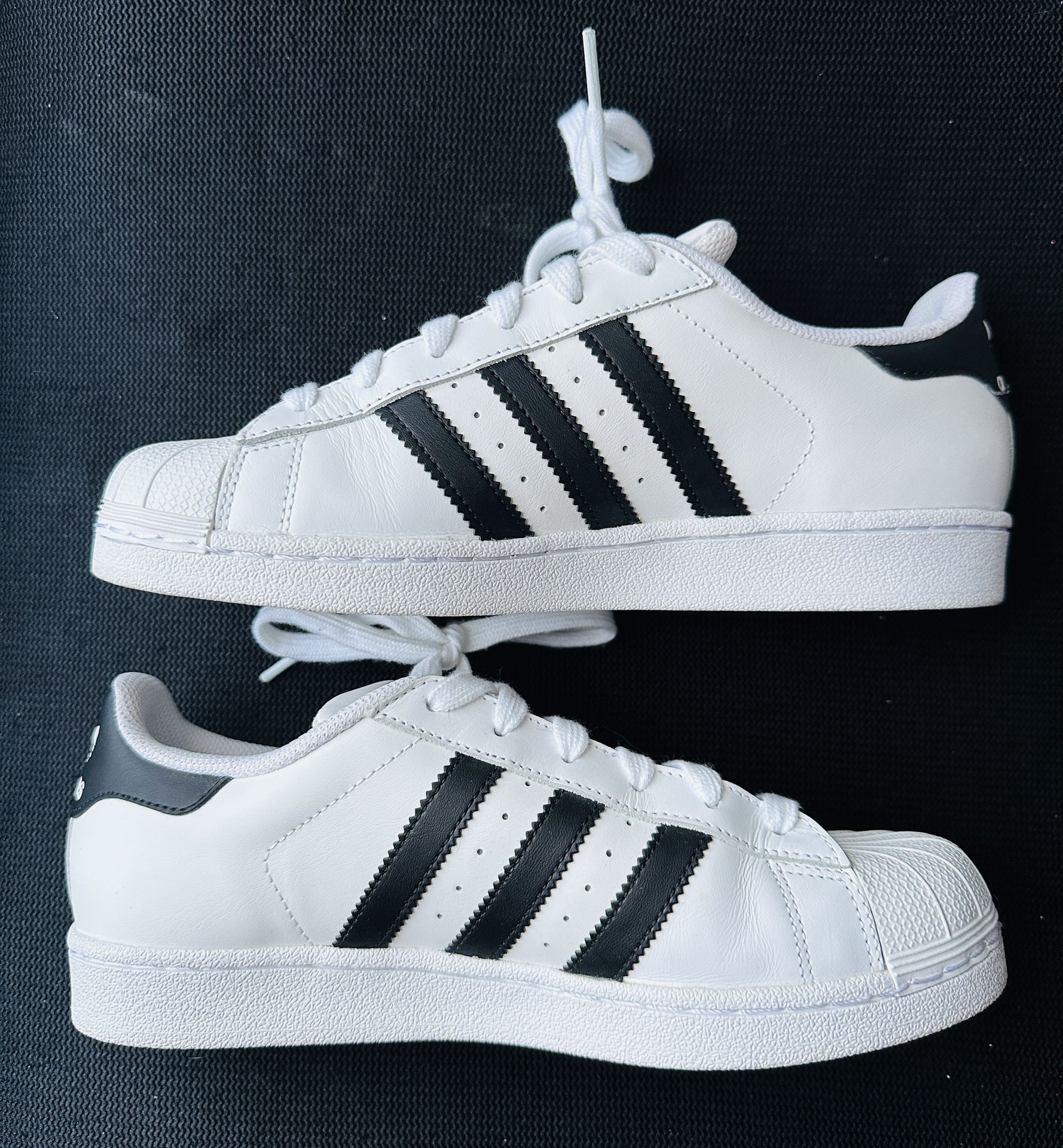 Adidas 3 Strips Classics Superstar Shoe