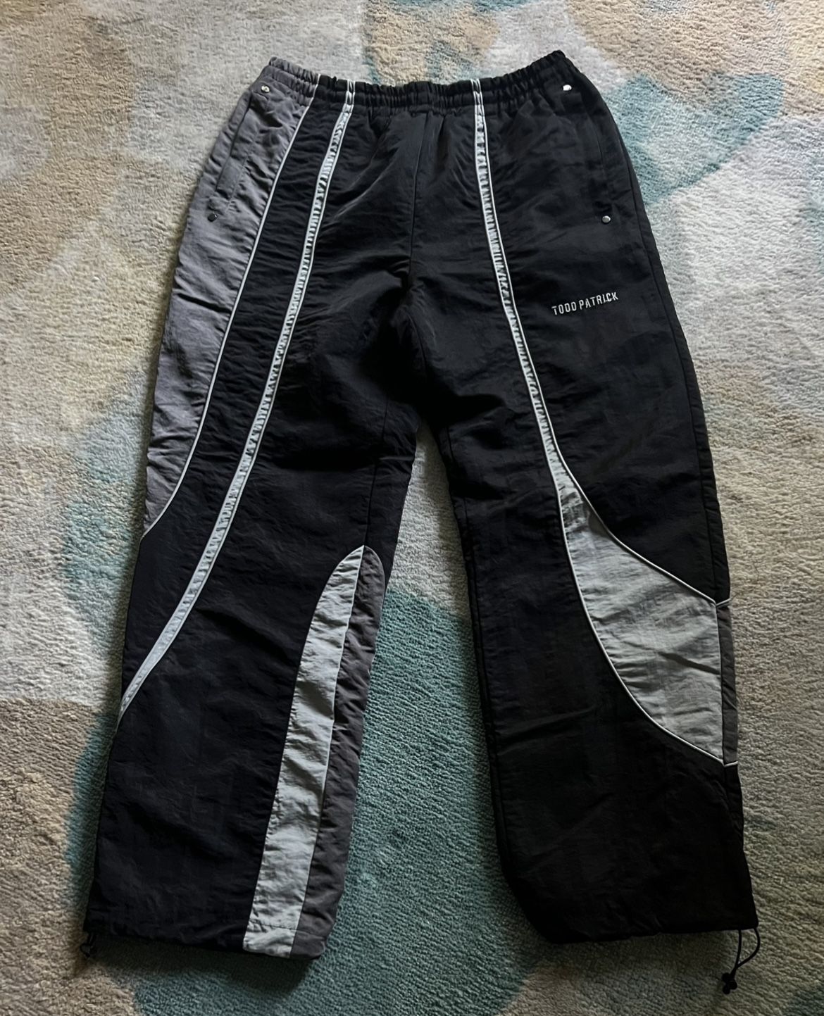 Men Todd Patrick Joggers Medium $60