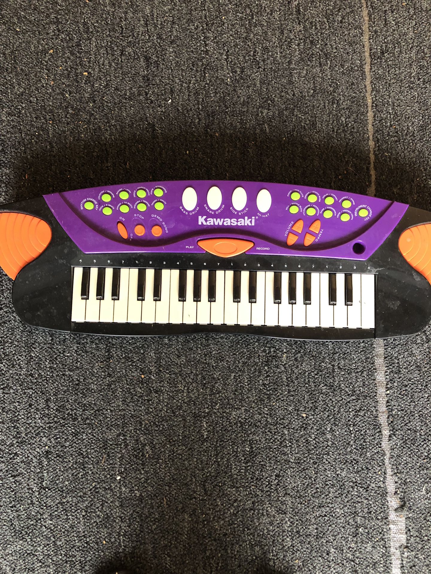 Kids Kawasaki 37 Key Musical Electronic Keyboard Digital Piano Works Great
