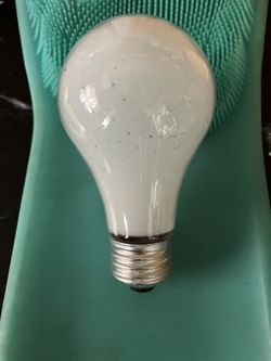 Wanted 60 W Old-Fashioned Lightbulbs