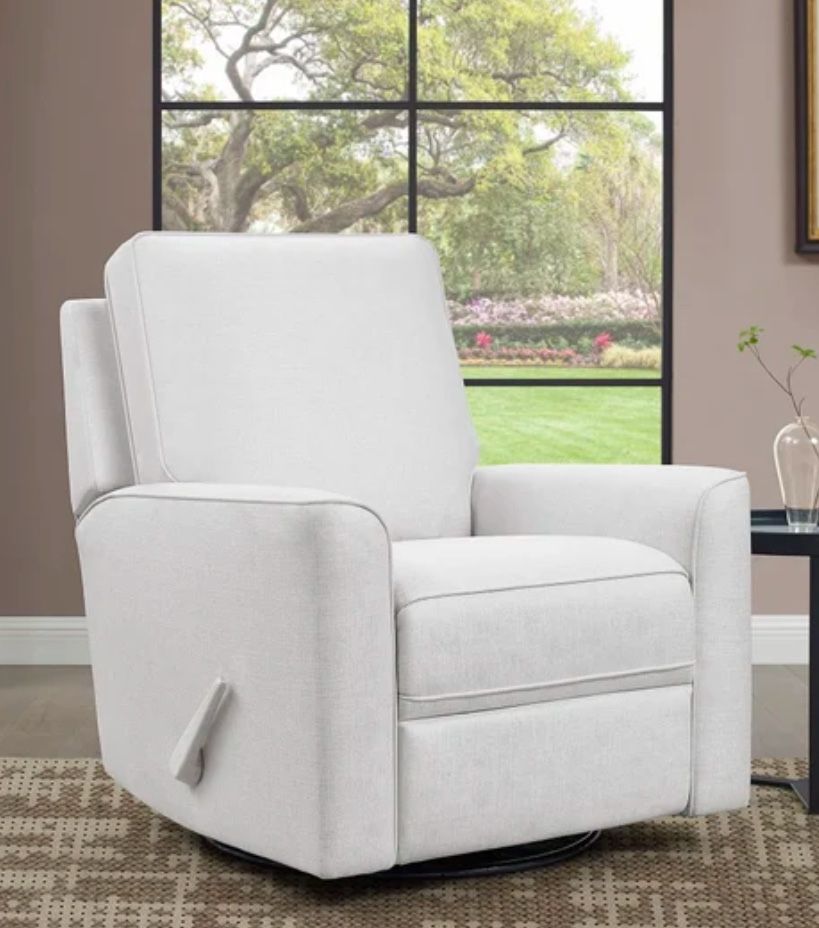 Recliner for Sale in San Diego, California - OfferUp