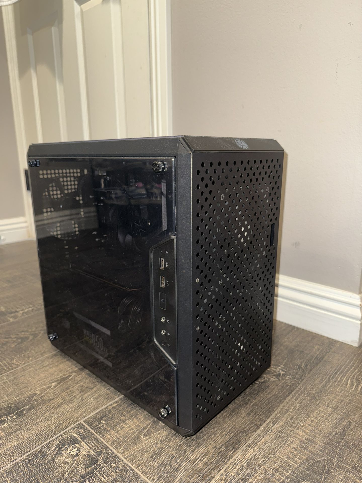Gaming PC (specs in description)
