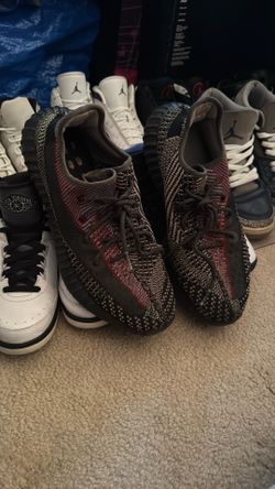 Yeezy 350 Yecheil