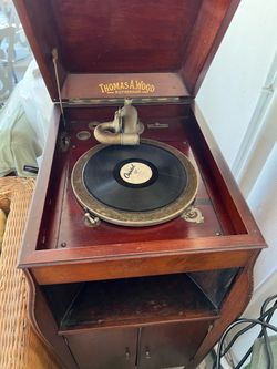 Record player