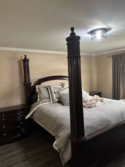 King size bedroom set