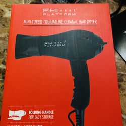 New Mini Turbo Ceramic Hair Dryer  Brand New in Box 