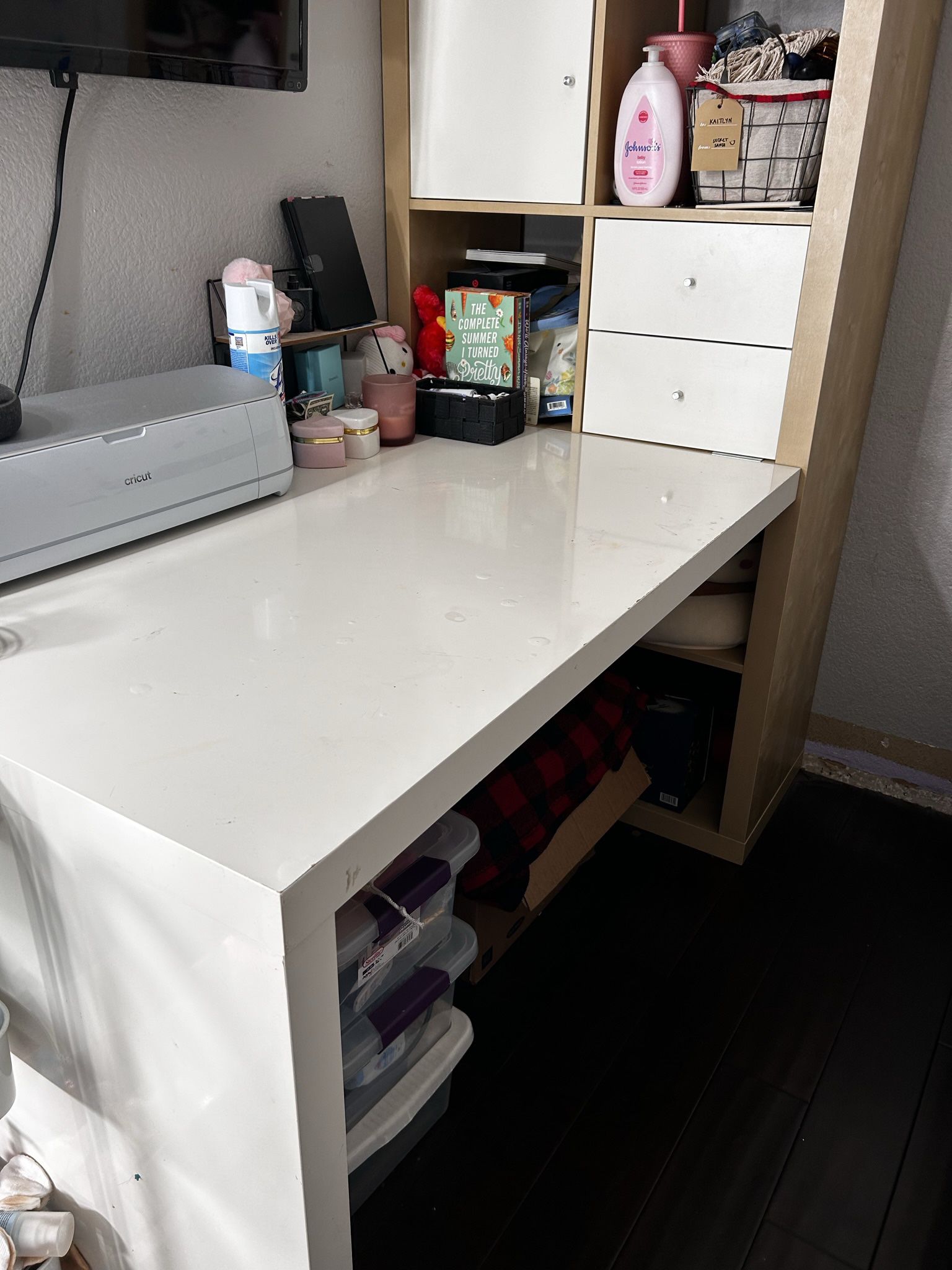 Desk with attached bookshelf