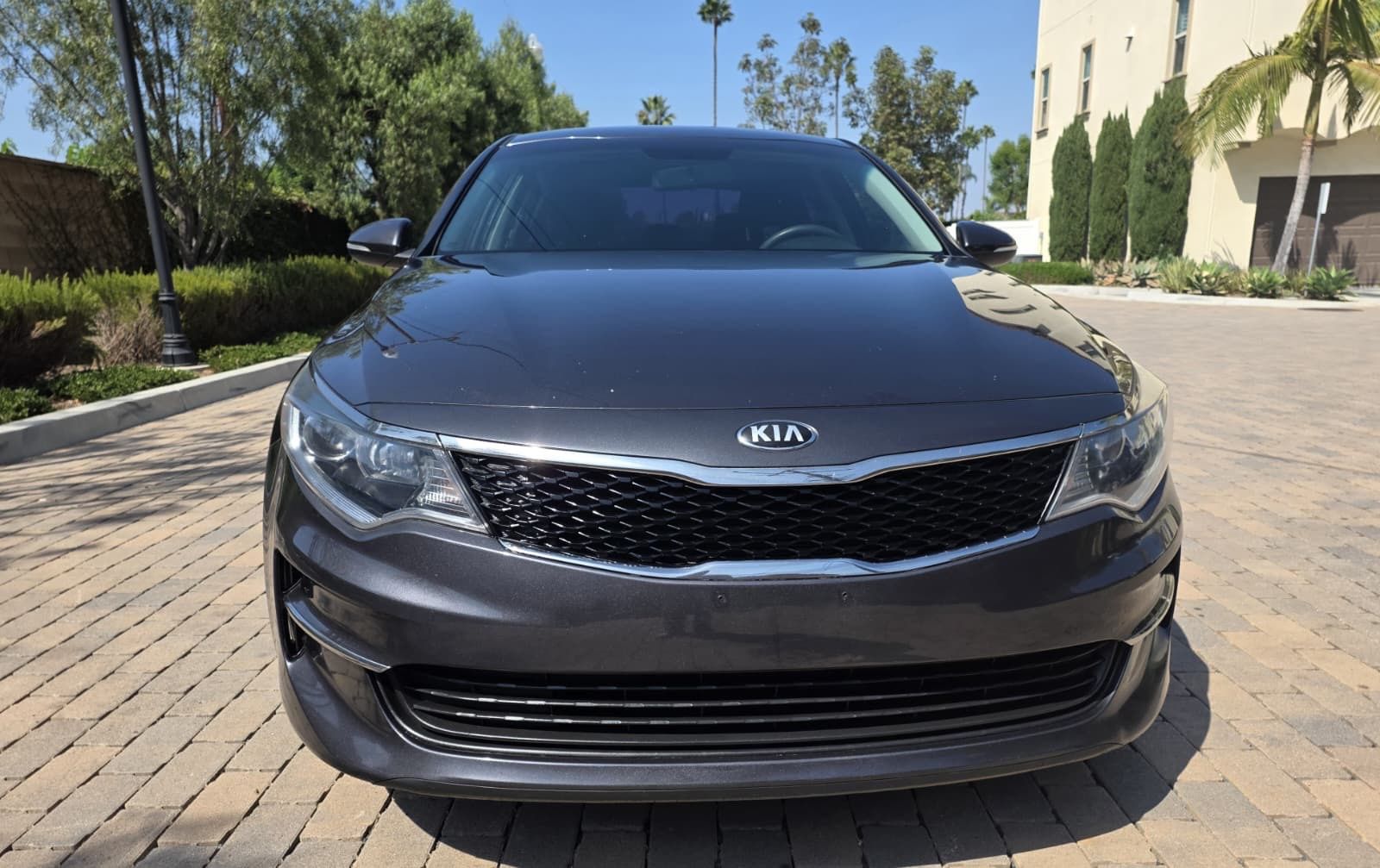 2017 KIA Optima