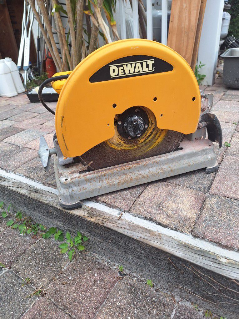 Chop Saw In very good condition