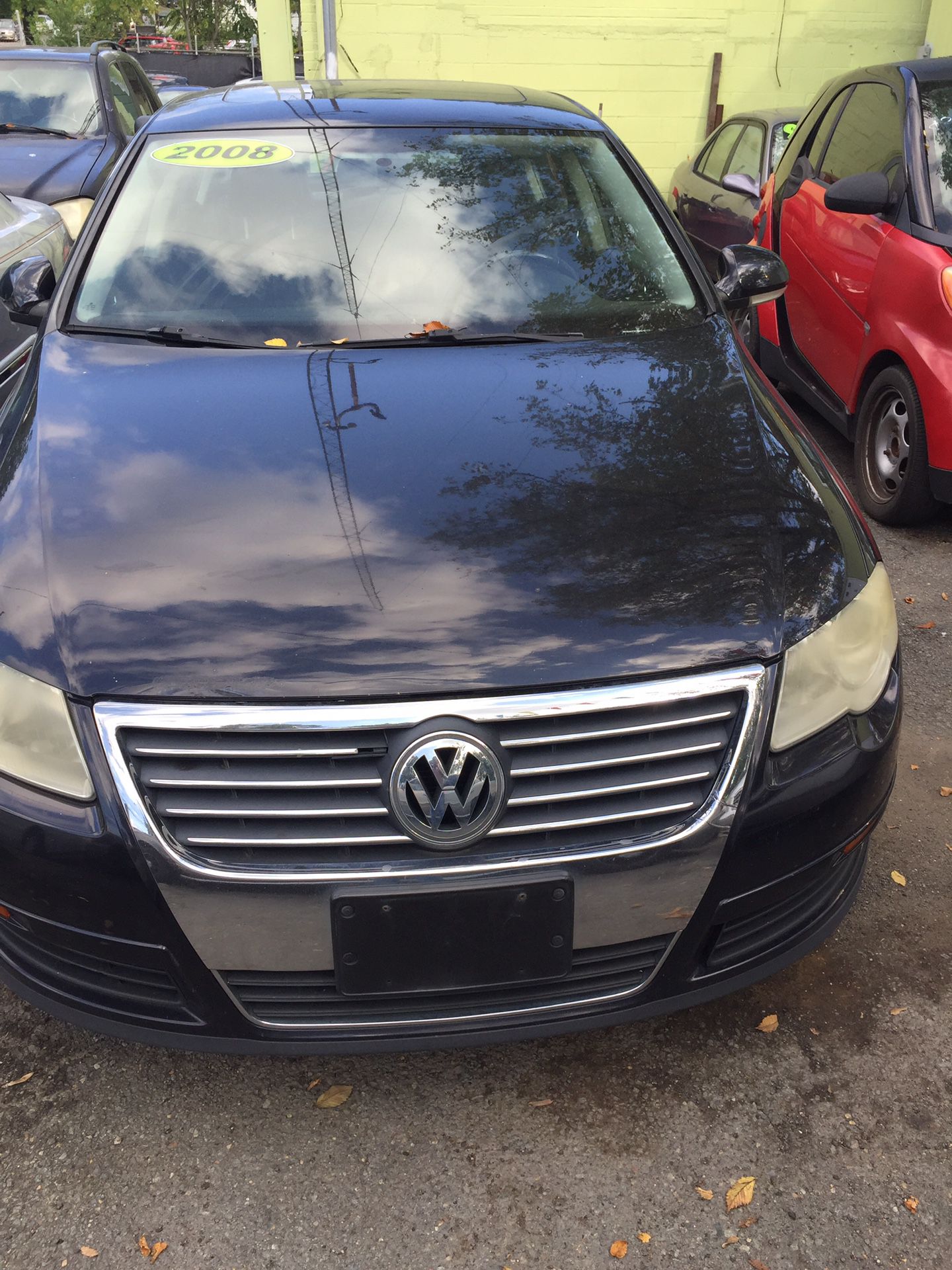 2012 Gorgeous Volkswagen Routan with Low Mileage
