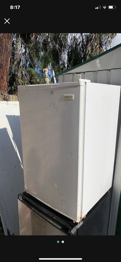 Mini Fridge