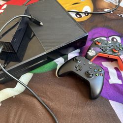 Xbox One (black)