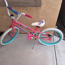Girls bike