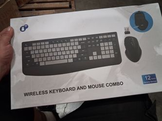 ​Brand New Wireless Keyboard & Ergonomic Mouse Combo - $15