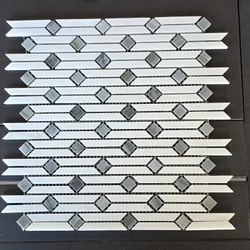 12x12 Marble Mosaic Backsplash Tile About 240sqft Available $5sqft Firm NORTH HOLLYWOOD AREA SELLING FROM HOME 