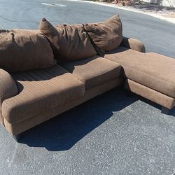 Two Piece Sectional Sofa Couch-DELIVERY AVAILABLE !!